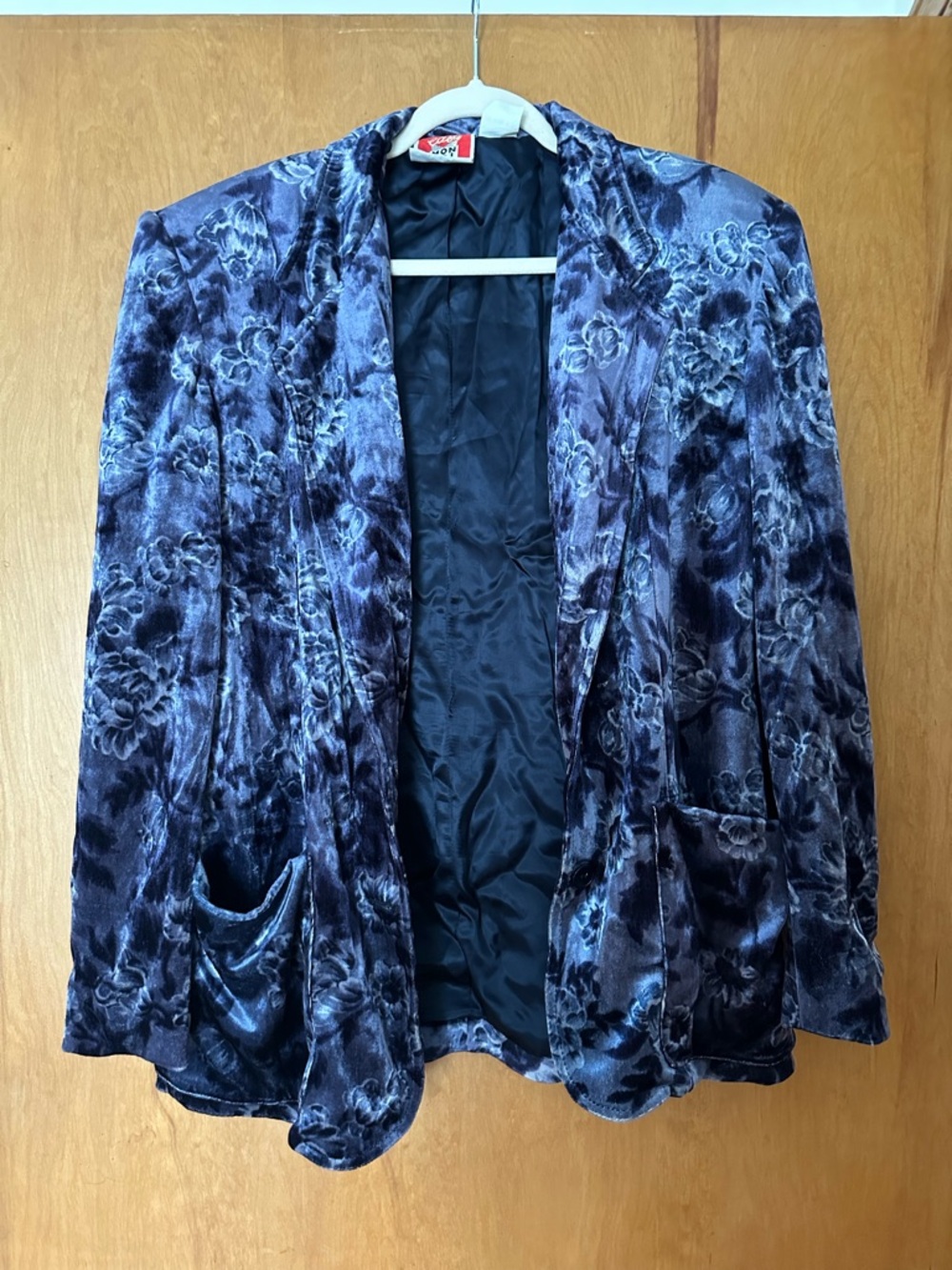 Vintage Velvet Floral Open-Front Blazer in Deep Blue